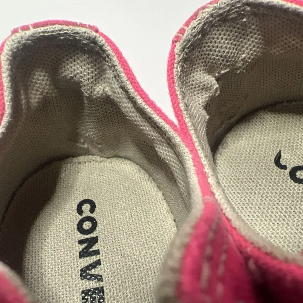 Converse All Star Little Girls Size 1 Pink Canvas Shoes Low Top Sneakers Lace Up